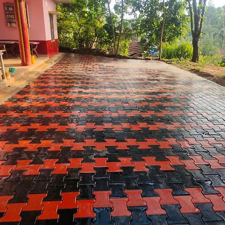 Green Land Estate Homestay 5 Rooms With Garden View Madikeri Dış mekan fotoğraf
