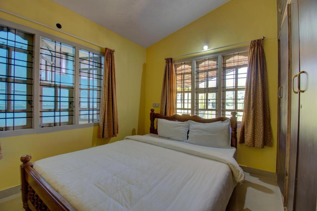 Green Land Estate Homestay 5 Rooms With Garden View Madikeri Dış mekan fotoğraf